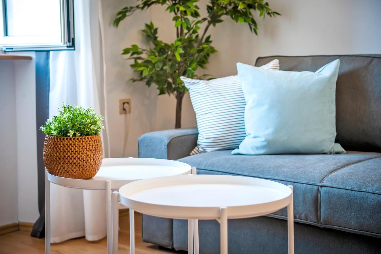 Apartment Mimi Ровинь Экстерьер фото